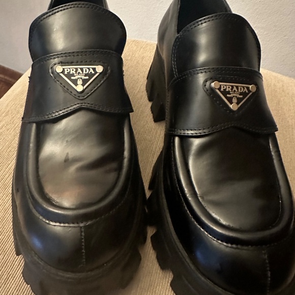 PRADA New Black loefers - EU 41/ US/10 - Picture 9 of 11
